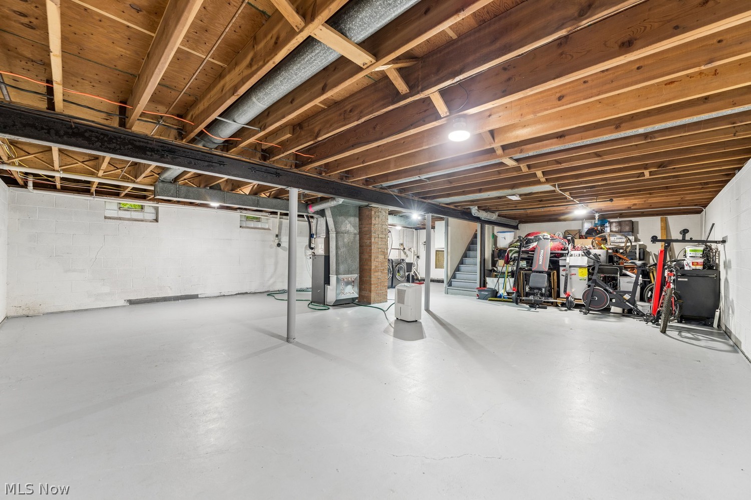 5832 Elmhurst Road North Olmsted OH 44070
