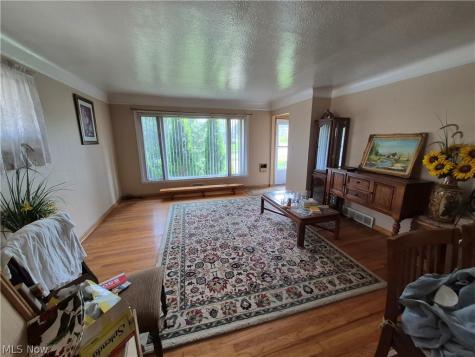 3150 Jeanne Drive Parma OH 44134