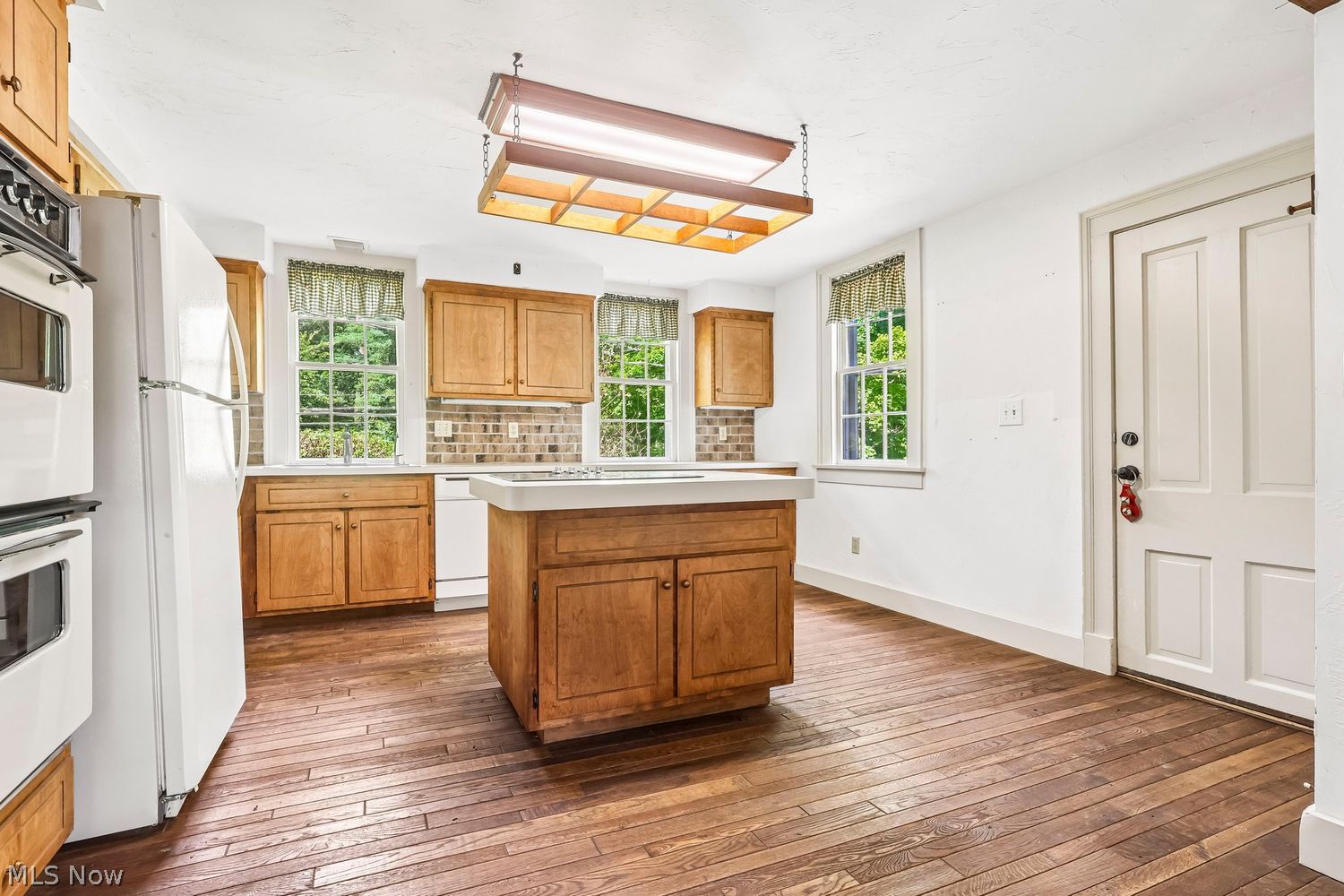 13121 County Line Road Chesterland OH 44026