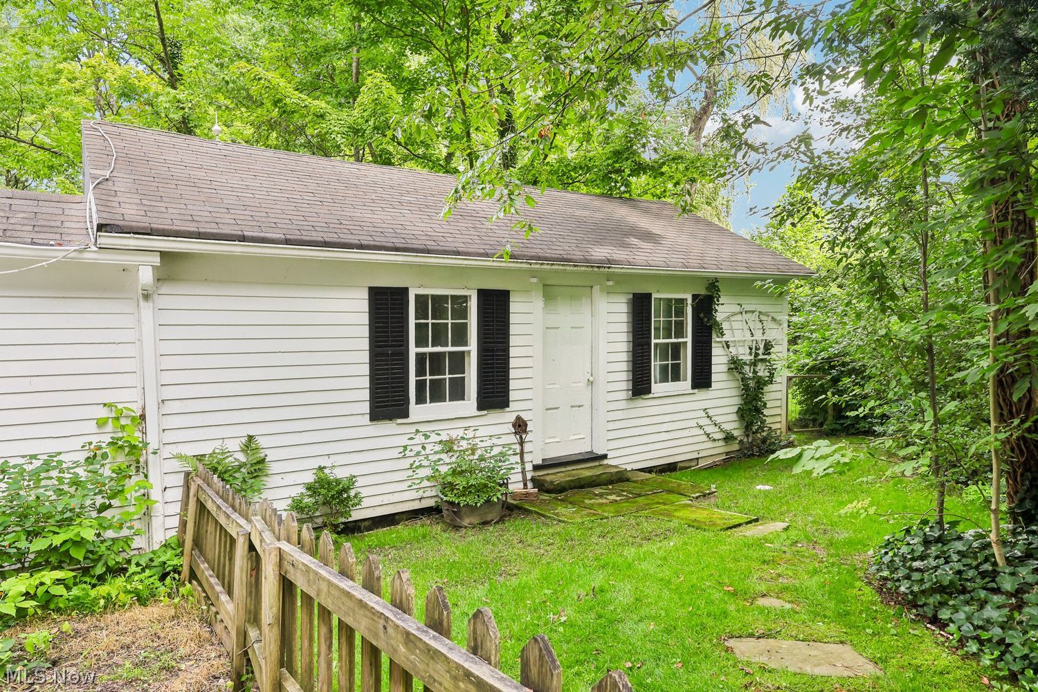 13121 County Line Road Chesterland OH 44026