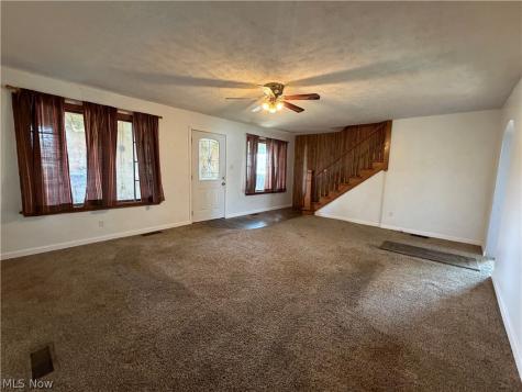 296 Pennsylvania Avenue Sebring OH 44641