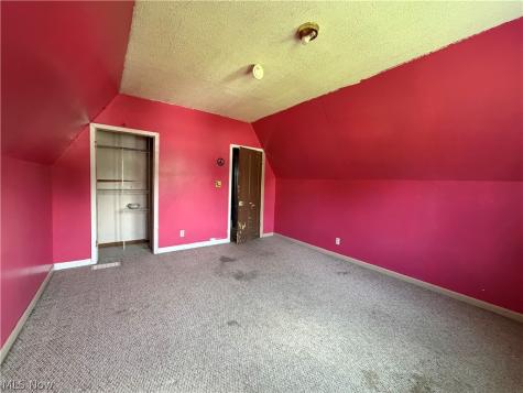 296 Pennsylvania Avenue Sebring OH 44641
