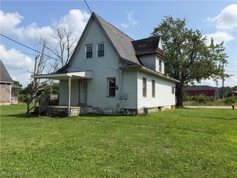 296 Pennsylvania Avenue Sebring OH 44641