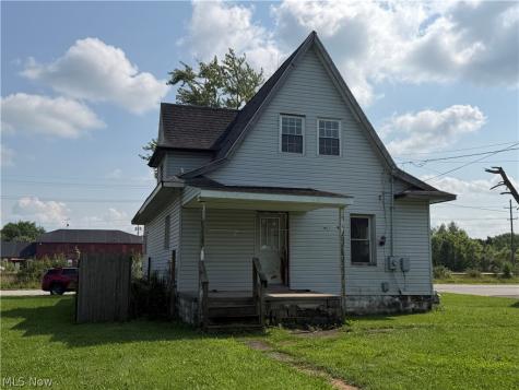 296 Pennsylvania Avenue Sebring OH 44641