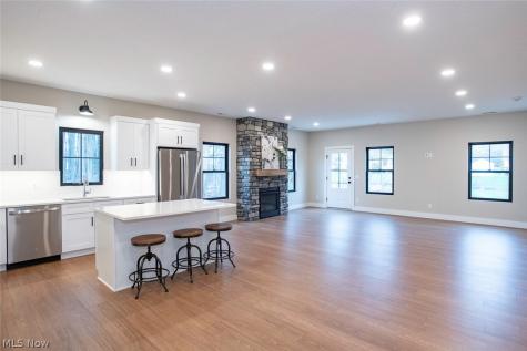 6755 Benedict Drive Middleburg Heights OH 44130