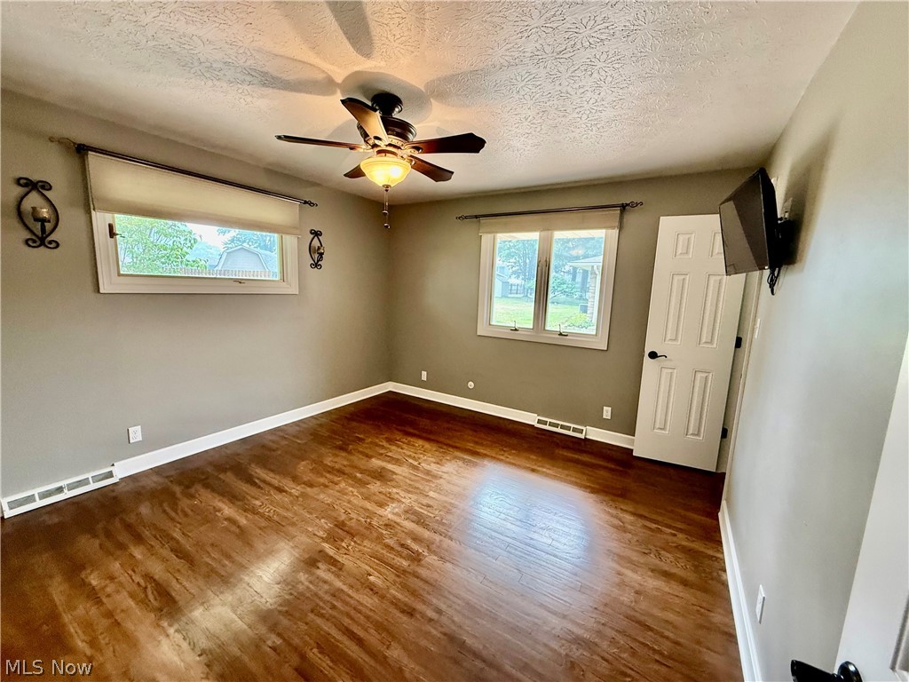 5687 Lancaster Drive Brooklyn Heights OH 44131