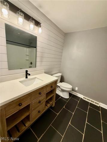 5687 Lancaster Drive Brooklyn Heights OH 44131