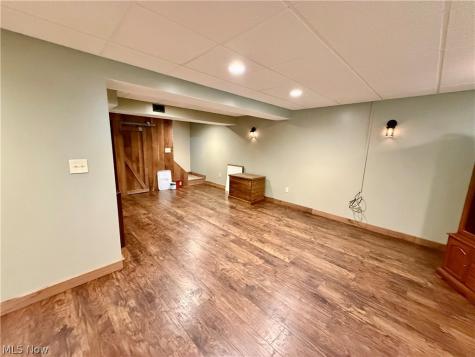 5687 Lancaster Drive Brooklyn Heights OH 44131