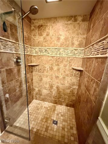 5687 Lancaster Drive Brooklyn Heights OH 44131