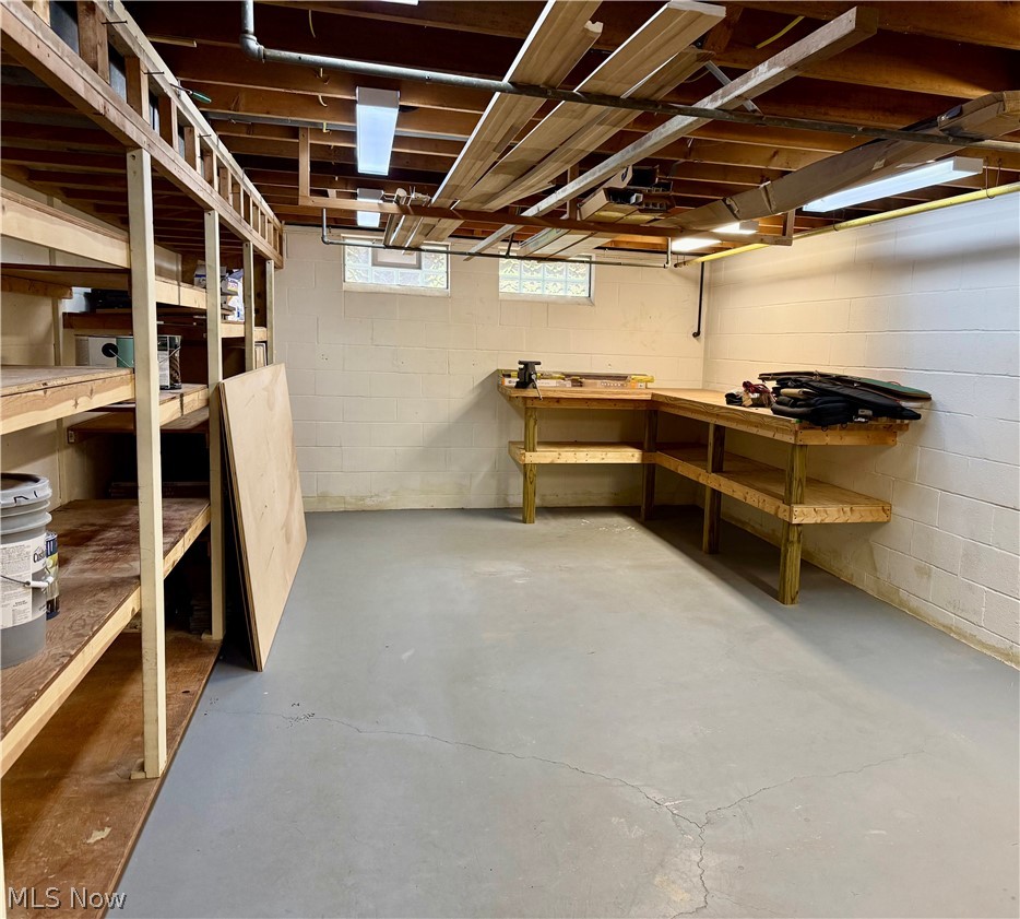 5687 Lancaster Drive Brooklyn Heights OH 44131