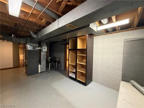 5687 Lancaster Drive Brooklyn Heights OH 44131