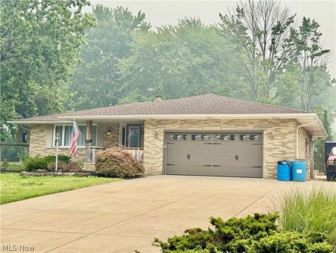 5687 Lancaster Drive Brooklyn Heights OH 44131