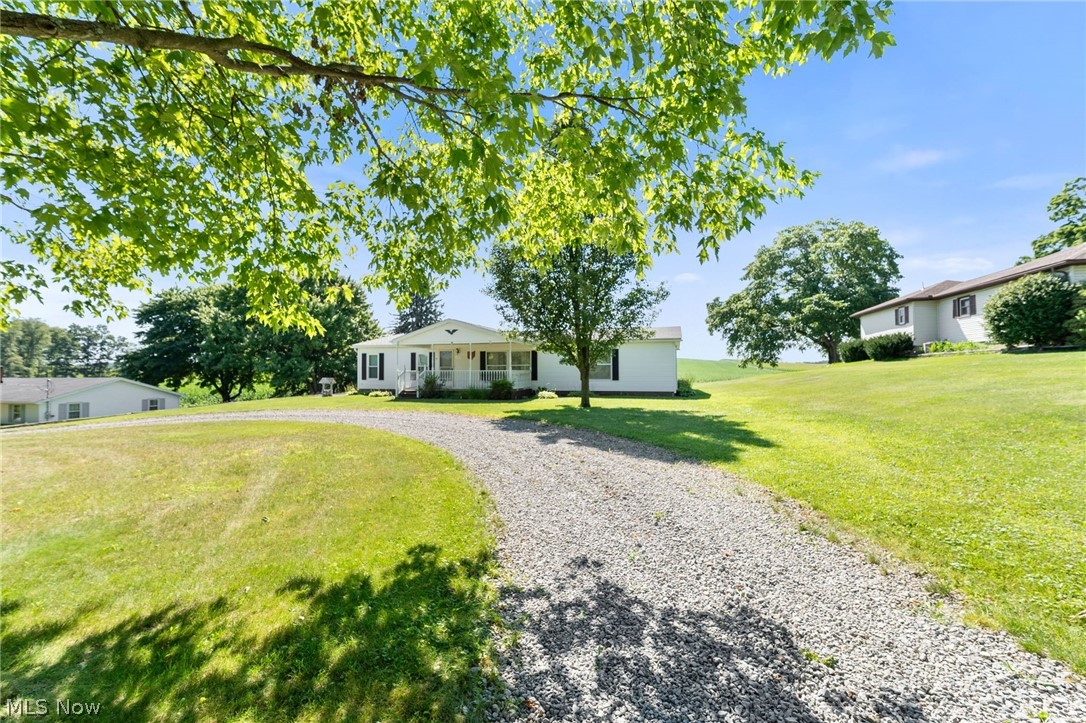 7371 State Route 9 Hanoverton OH 44423