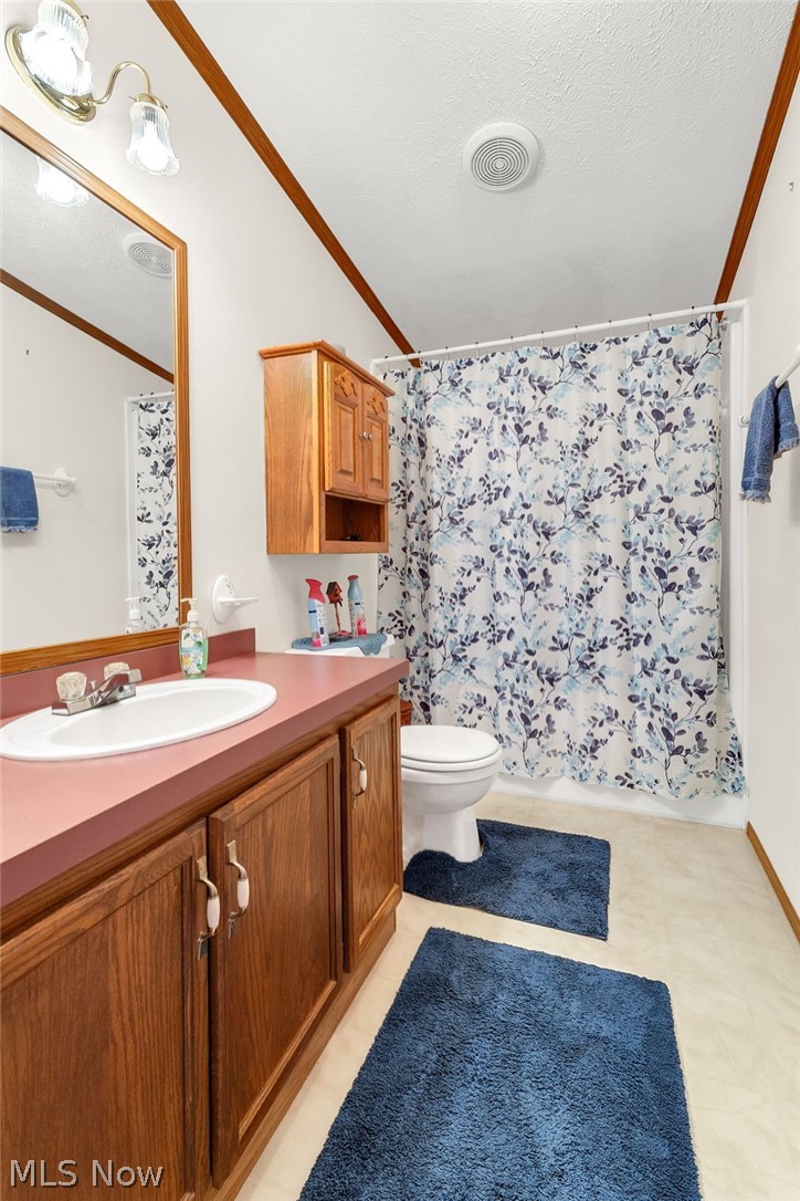7371 State Route 9 Hanoverton OH 44423