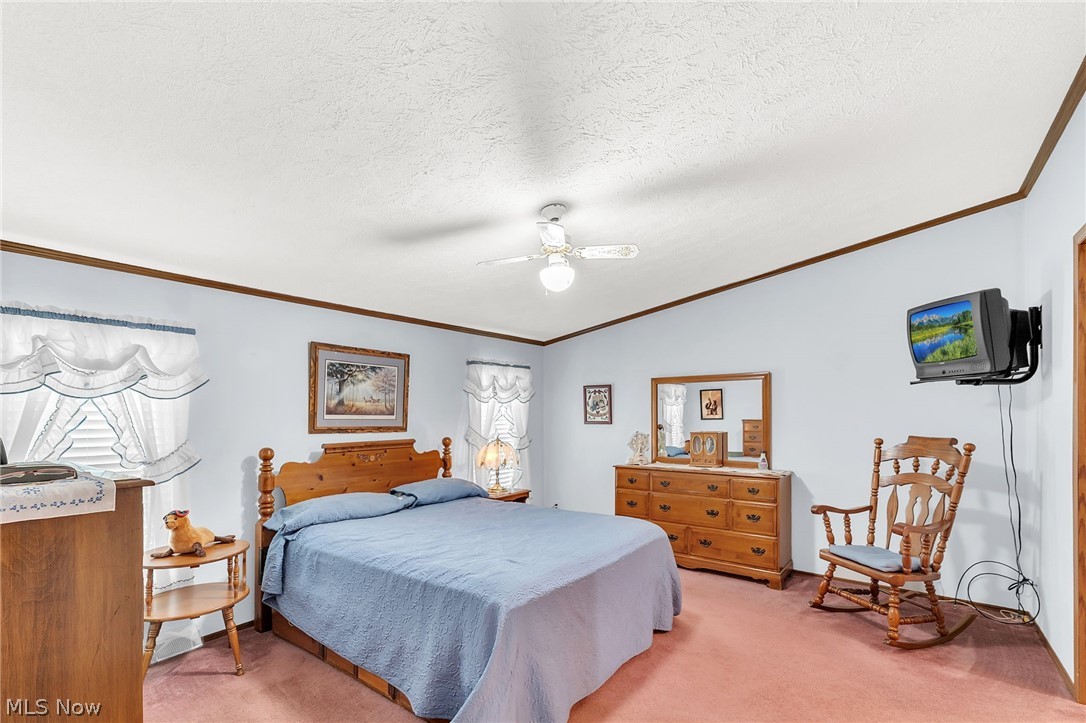 7371 State Route 9 Hanoverton OH 44423