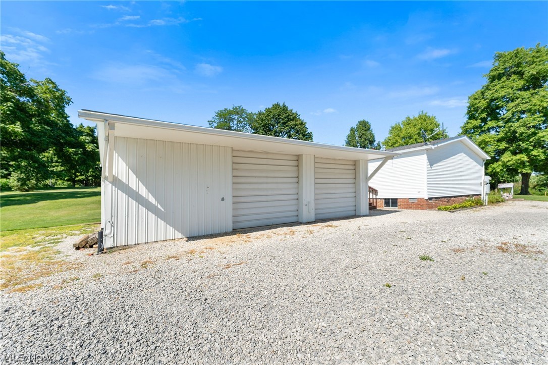 7371 State Route 9 Hanoverton OH 44423