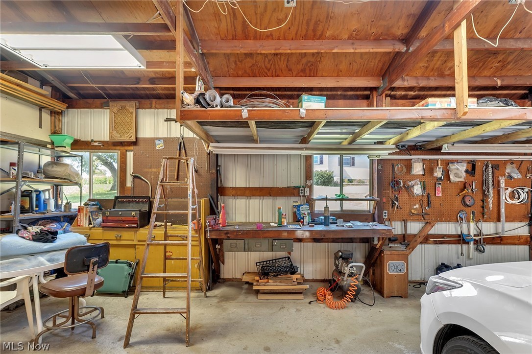 7371 State Route 9 Hanoverton OH 44423