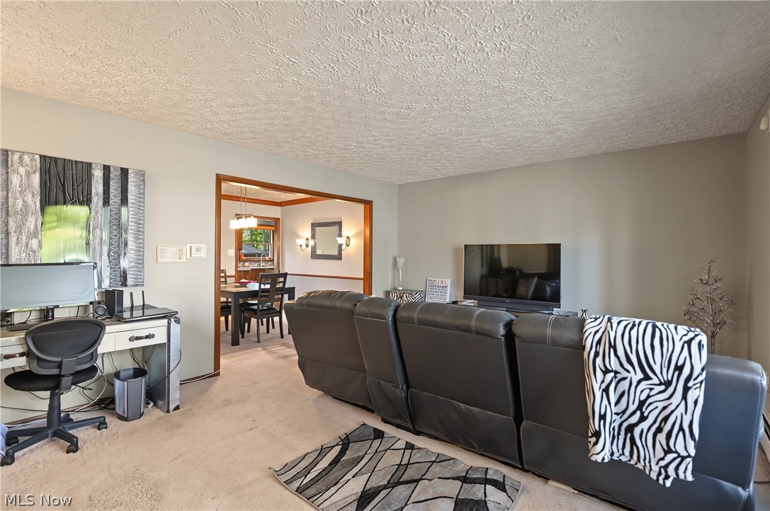 4710 Young Road Stow OH 44224