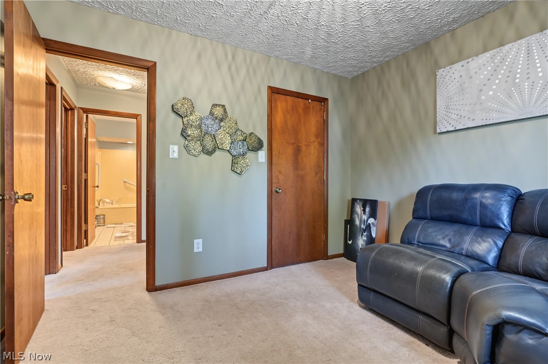 4710 Young Road Stow OH 44224