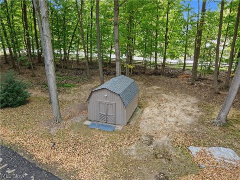 4710 Young Road Stow OH 44224