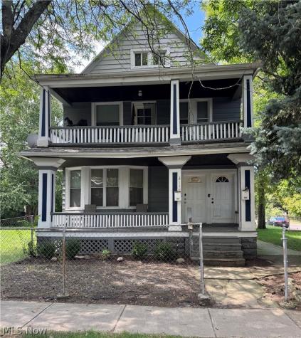 3118 W 82nd Street Cleveland OH 44102