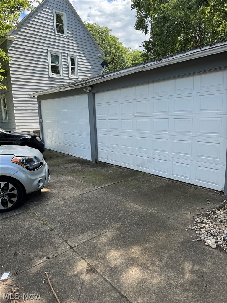 3118 W 82nd Street Cleveland OH 44102