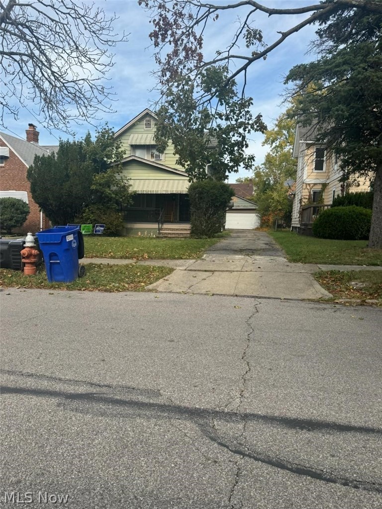 16405 Talford Avenue Cleveland OH 44128