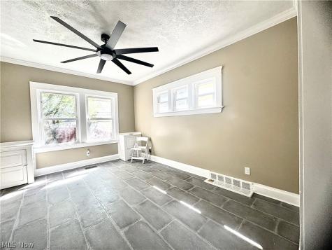 9606 Parmelee Avenue Cleveland OH 44108