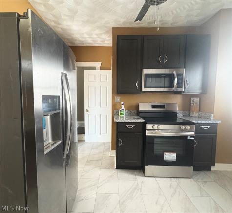 9606 Parmelee Avenue Cleveland OH 44108