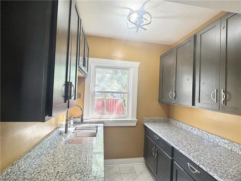 9606 Parmelee Avenue Cleveland OH 44108