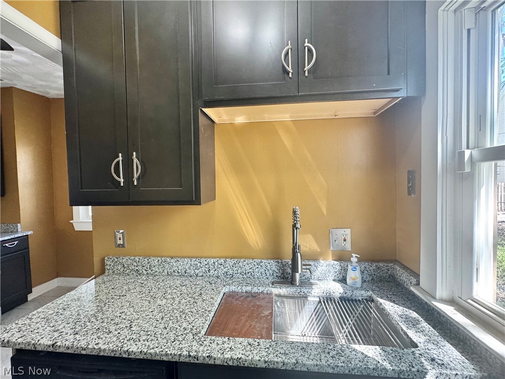 9606 Parmelee Avenue Cleveland OH 44108
