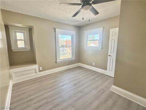 9606 Parmelee Avenue Cleveland OH 44108