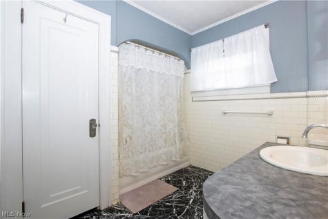 1311 Woodward Place NW Canton OH 44709