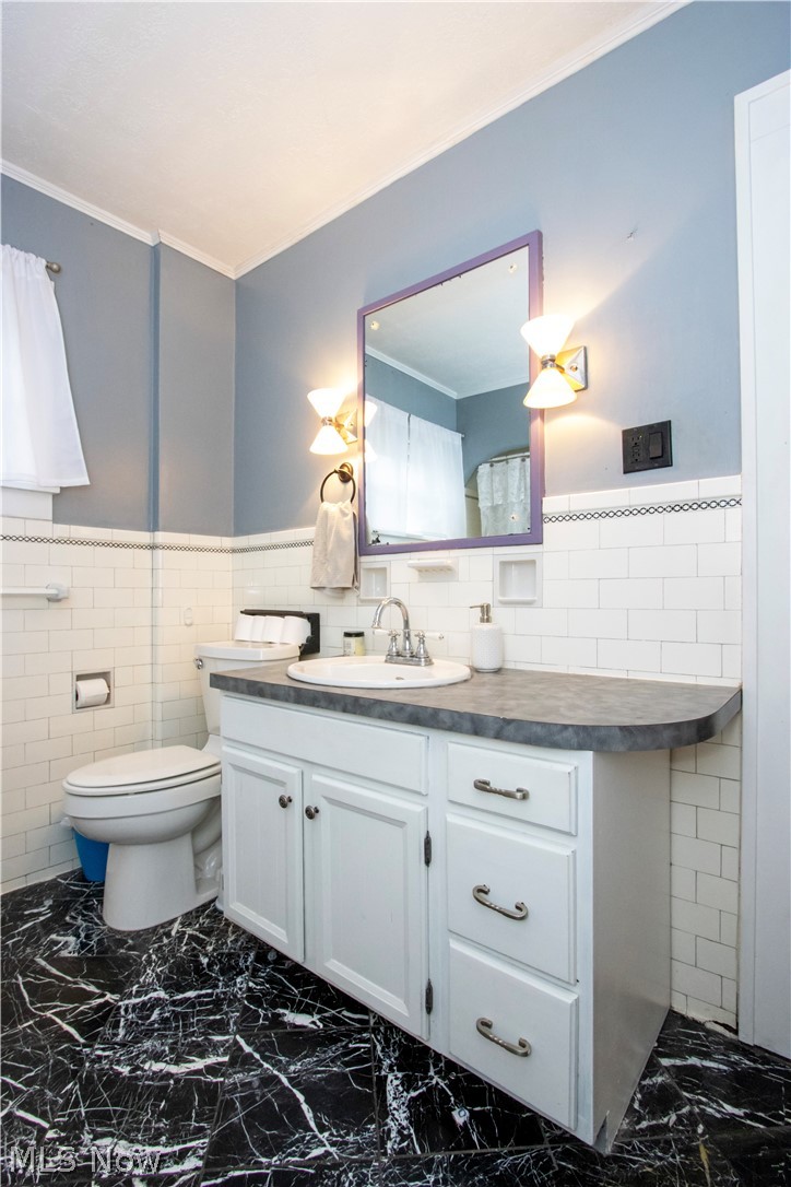 1311 Woodward Place NW Canton OH 44709