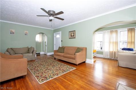 1311 Woodward Place NW Canton OH 44709