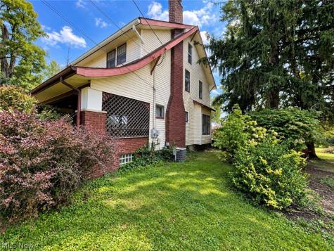3404 Lincoln Street E Canton OH 44707
