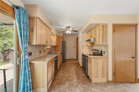 8382 Royalhaven Drive North Royalton OH 44133