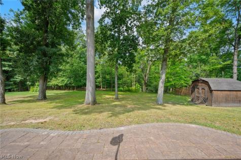 8382 Royalhaven Drive North Royalton OH 44133