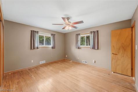 8382 Royalhaven Drive North Royalton OH 44133