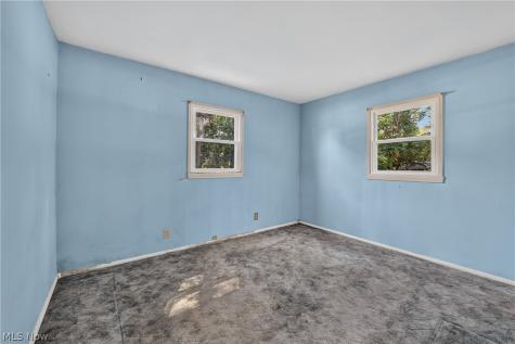 120 Coulter Street Creston OH 44217