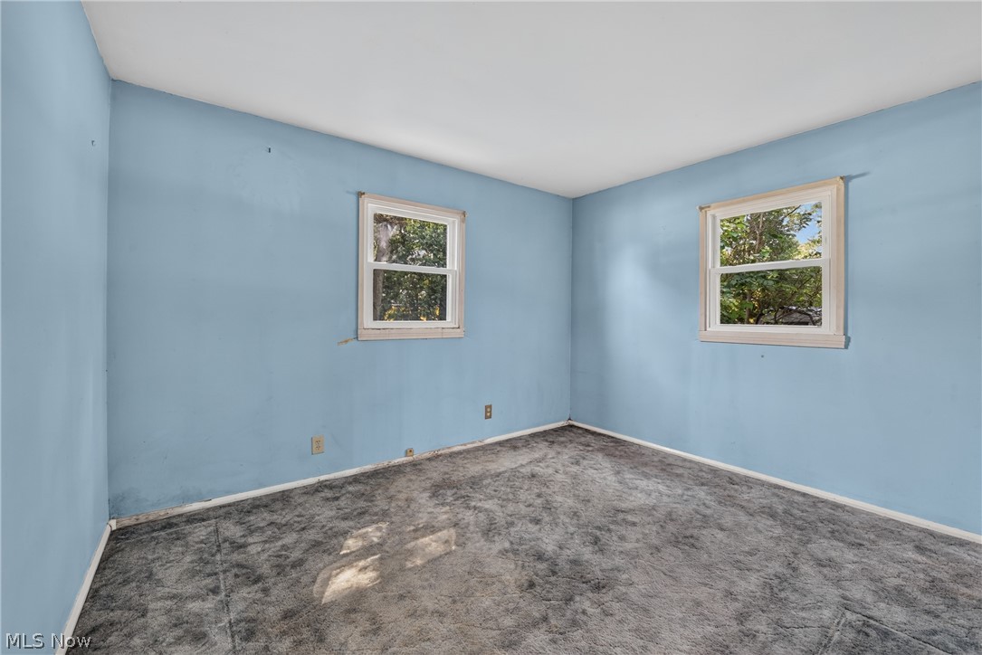120 Coulter Street Creston OH 44217