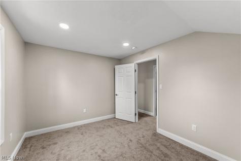 620 Pasadena Avenue Sheffield Lake OH 44054