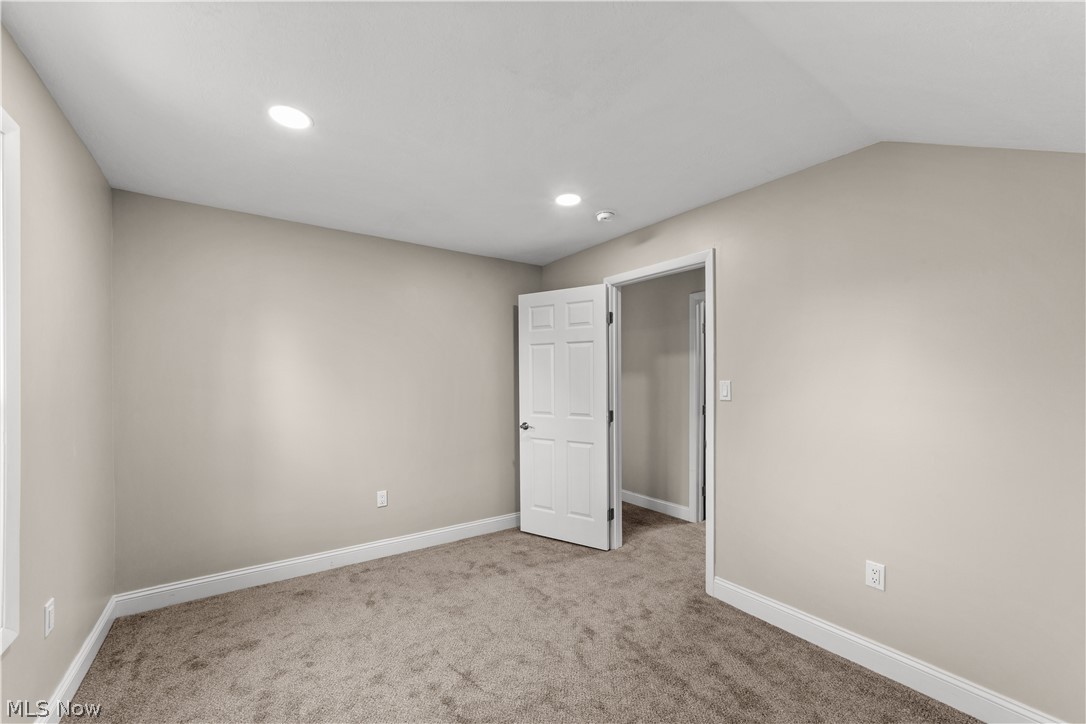 620 Pasadena Avenue Sheffield Lake OH 44054