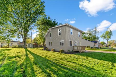 620 Pasadena Avenue Sheffield Lake OH 44054