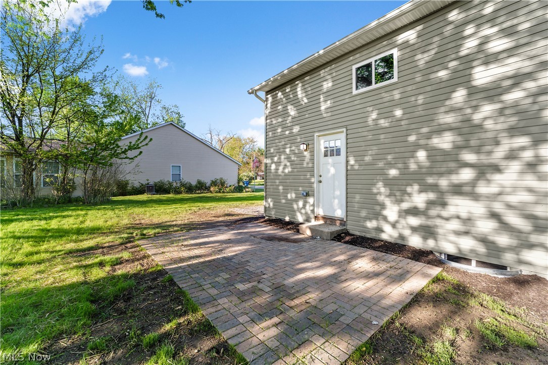 620 Pasadena Avenue Sheffield Lake OH 44054