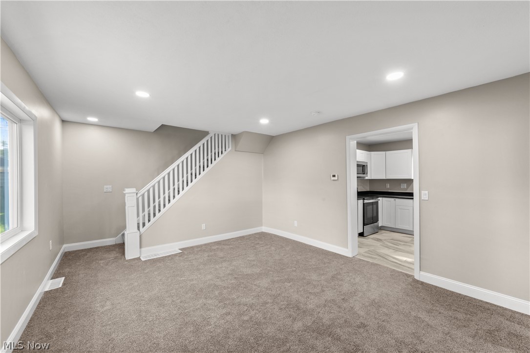 620 Pasadena Avenue Sheffield Lake OH 44054
