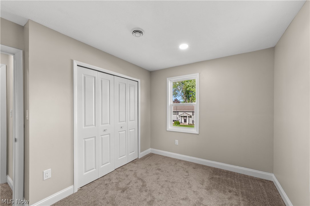 620 Pasadena Avenue Sheffield Lake OH 44054