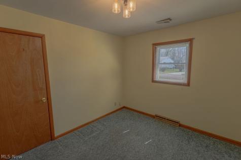 143 Riverview Drive Marietta OH 45750
