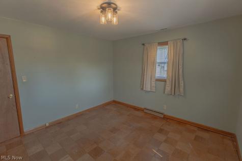 143 Riverview Drive Marietta OH 45750