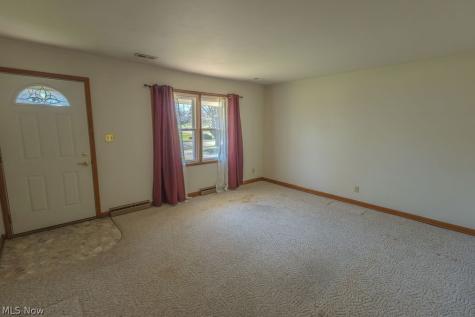 143 Riverview Drive Marietta OH 45750
